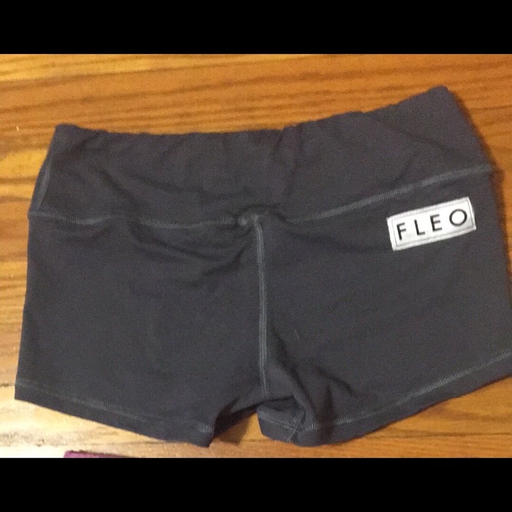 Small anthracite fleos